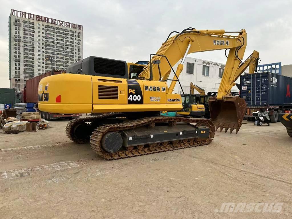 Komatsu PC 400 حفارات زحافة