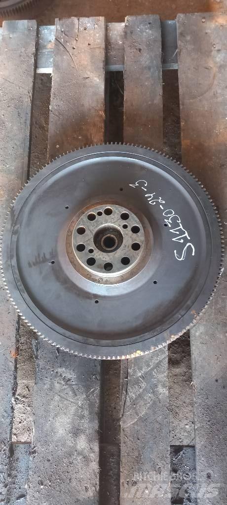Scania R 440.   1805086 محركات