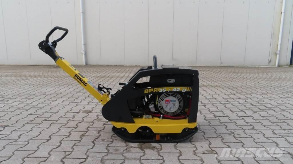 Bomag BPR 35/42D دكاكات أفقية