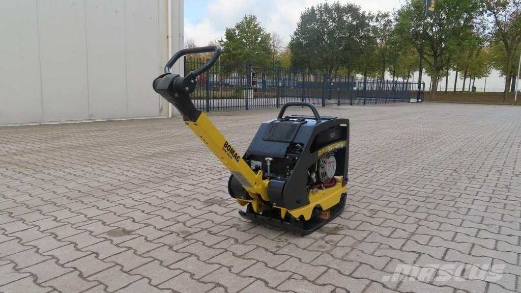 Bomag BPR 35/42D دكاكات أفقية