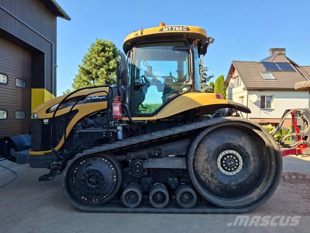 Challenger MT 765 C الجرارات