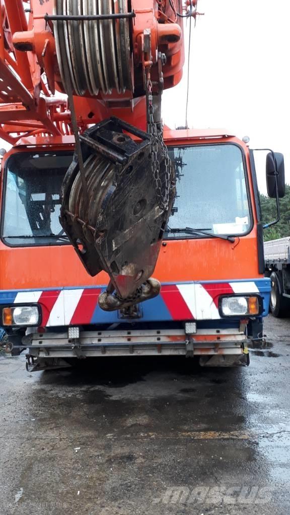 Liebherr LTM 1090-2 رافعات صالحة لكل أنواع الطرق