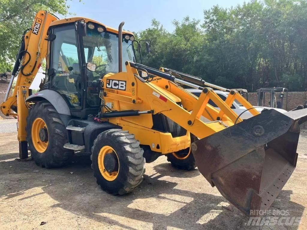 JCB 3 CX لوادر ذات جرافات عكسية