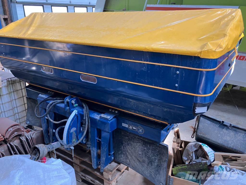 Bogballe M 35 W Plus معدات فرد المواد المعدنية