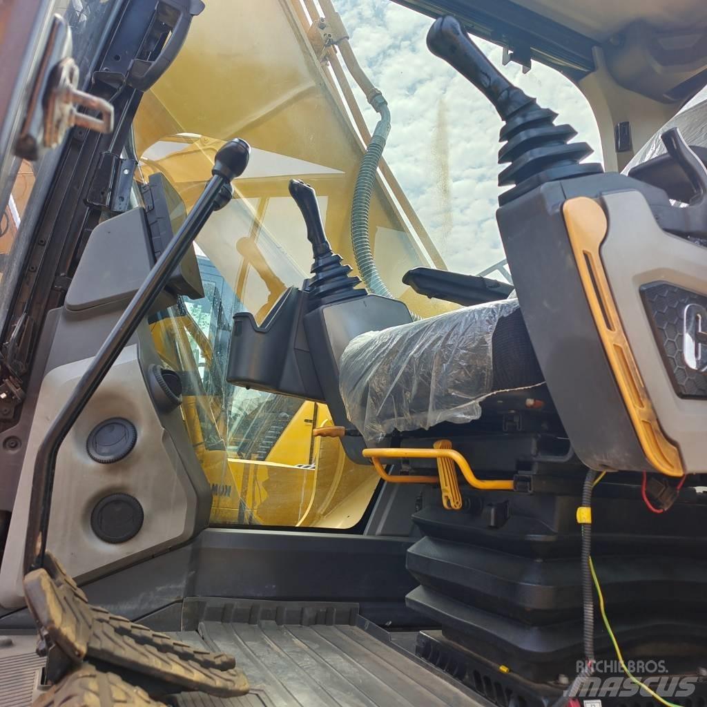 CAT 320 GC حفارات زحافة