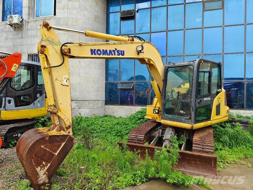 Komatsu PC 70-8 حفارات زحافة