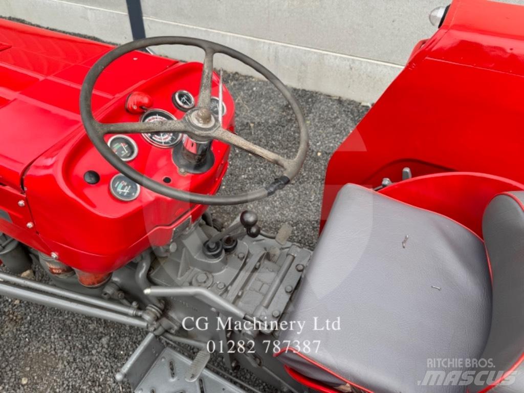 Massey Ferguson 135 الجرارات
