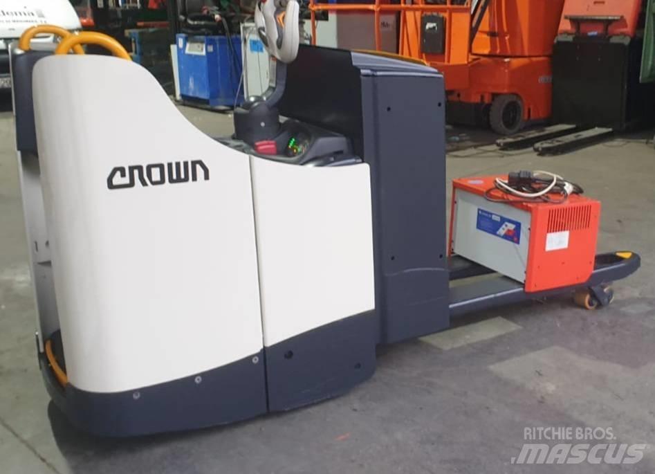 Crown WT 3040 رافعة منخفضة المستوى ذات منصة