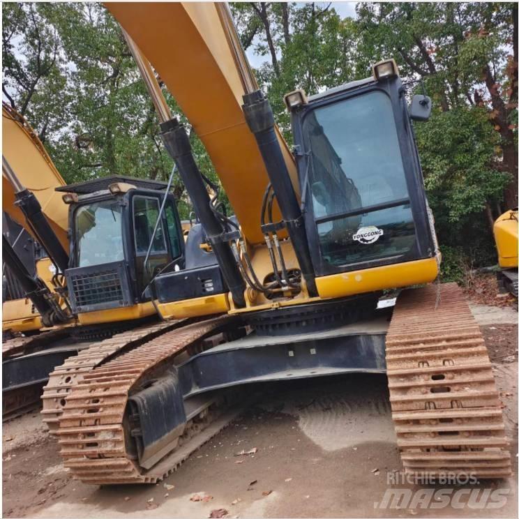 CAT 336 D حفارات زحافة