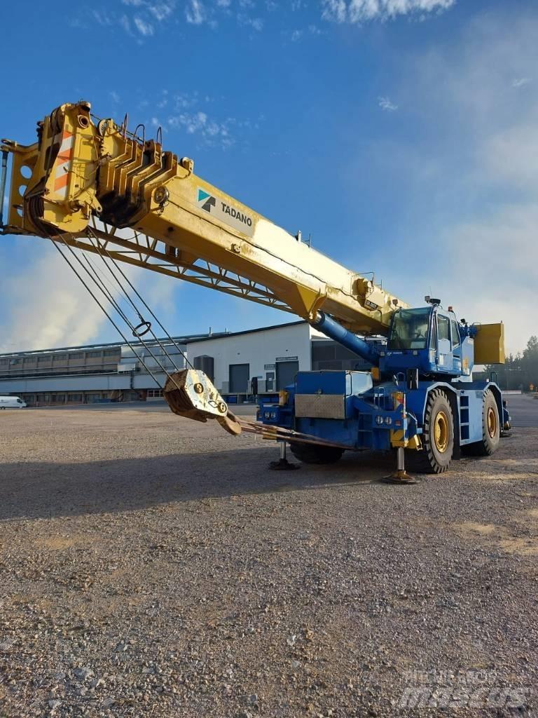 Tadano GR 700 EXL رافعات الطرق الوعرة