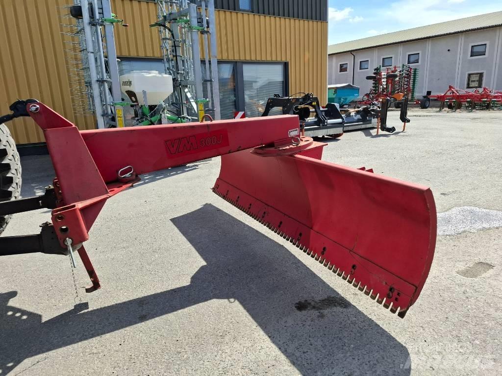 VM 300 JH زلاقات الطرق