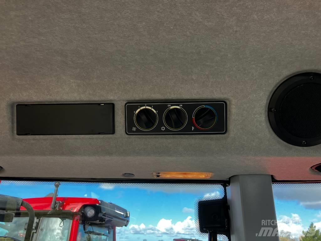 Valtra A 115 HT الجرارات