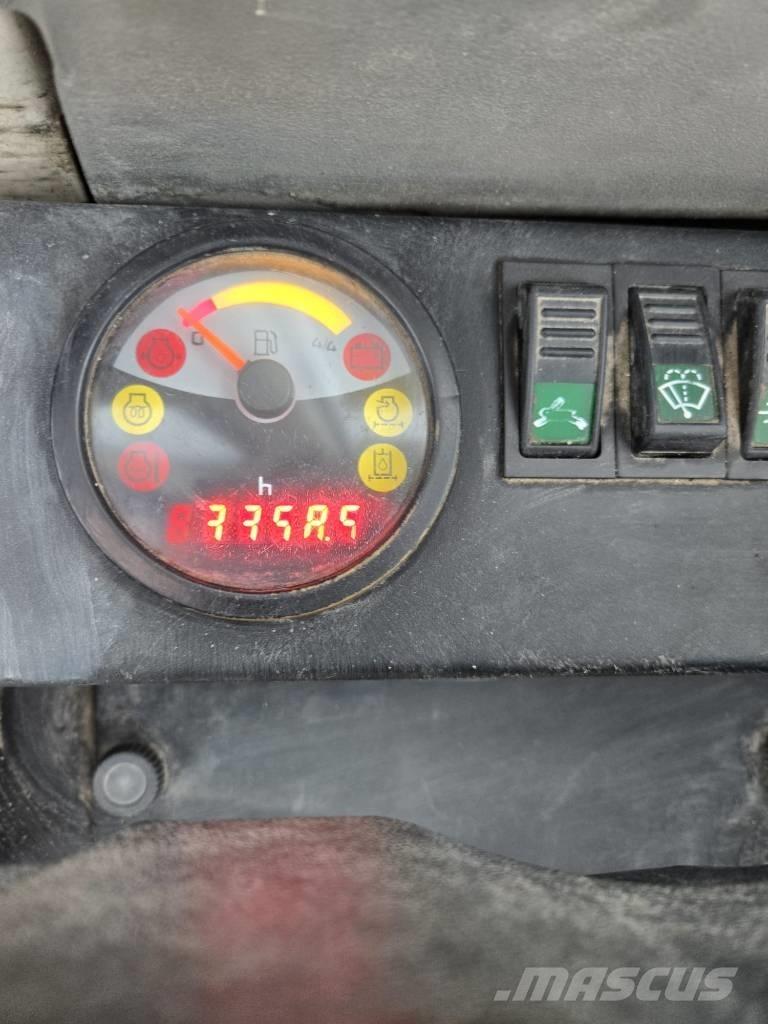 Terex TC 48 حفارات صغيرة أقل من 7 طن (حفارات صغيرة)