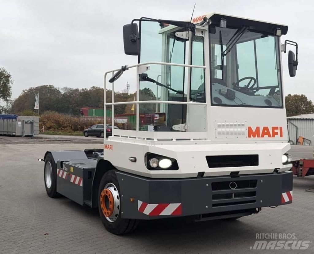 Mafi T 225 D جرارات صالات المطارات