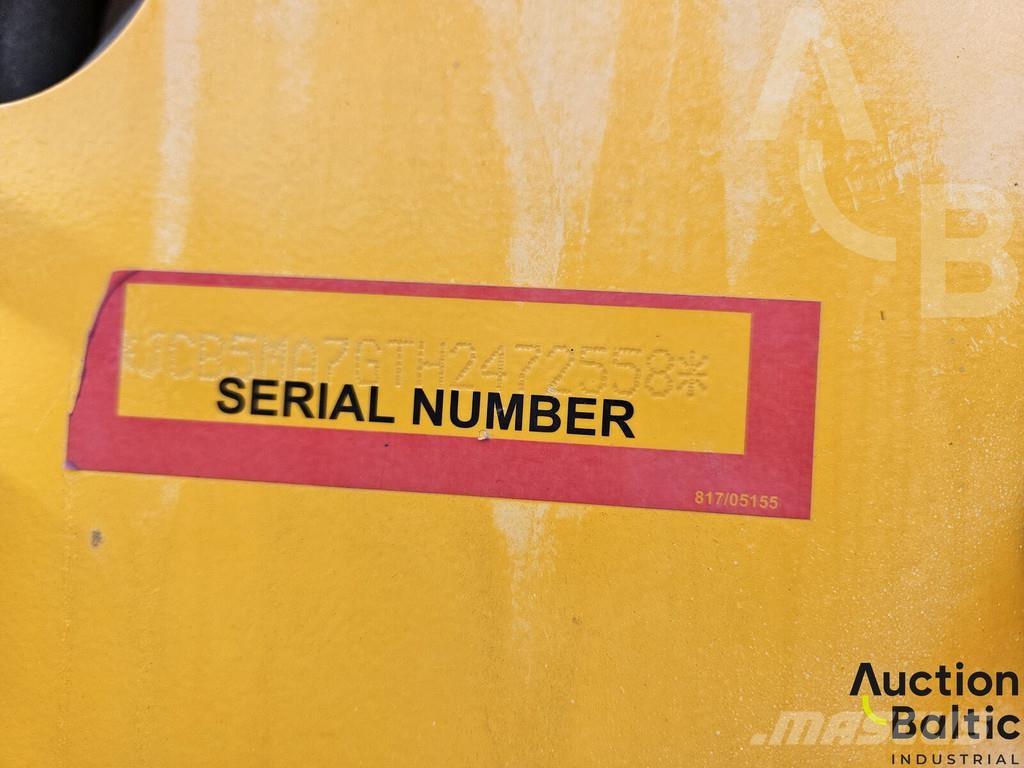 JCB 540-180 مناولات متداخلة