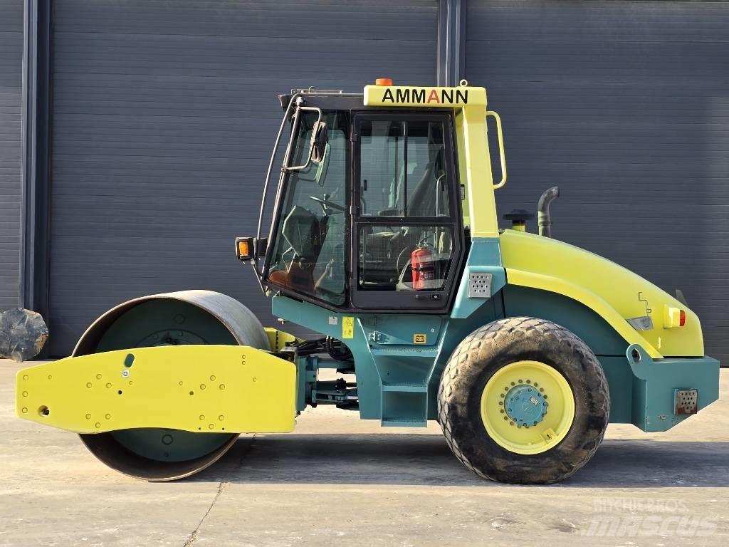Ammann VV 700 D مداحل مزدوجة