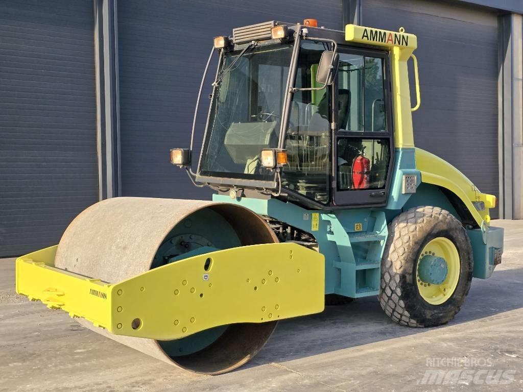 Ammann VV 700 D مداحل مزدوجة