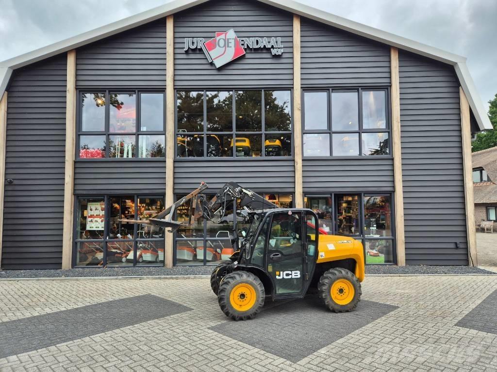 JCB 516-40 مناولات متداخلة