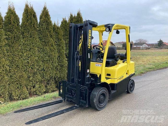 Hyster H2.5Ft معدات التكديس الجوالة