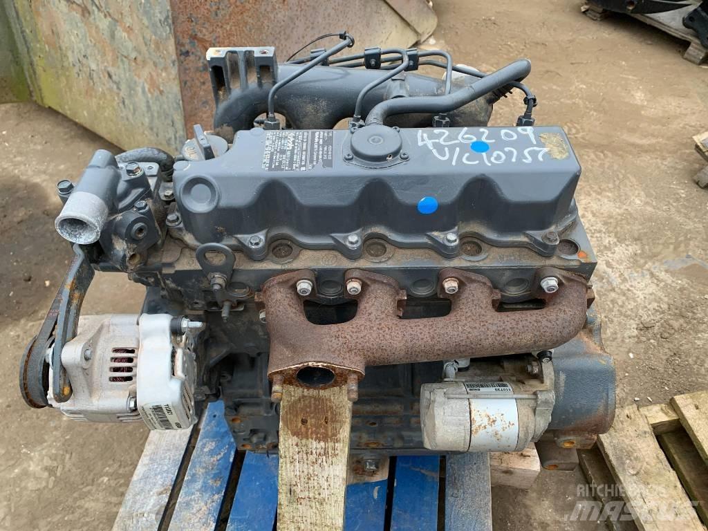 Kubota V 2203 ENGINE محركات