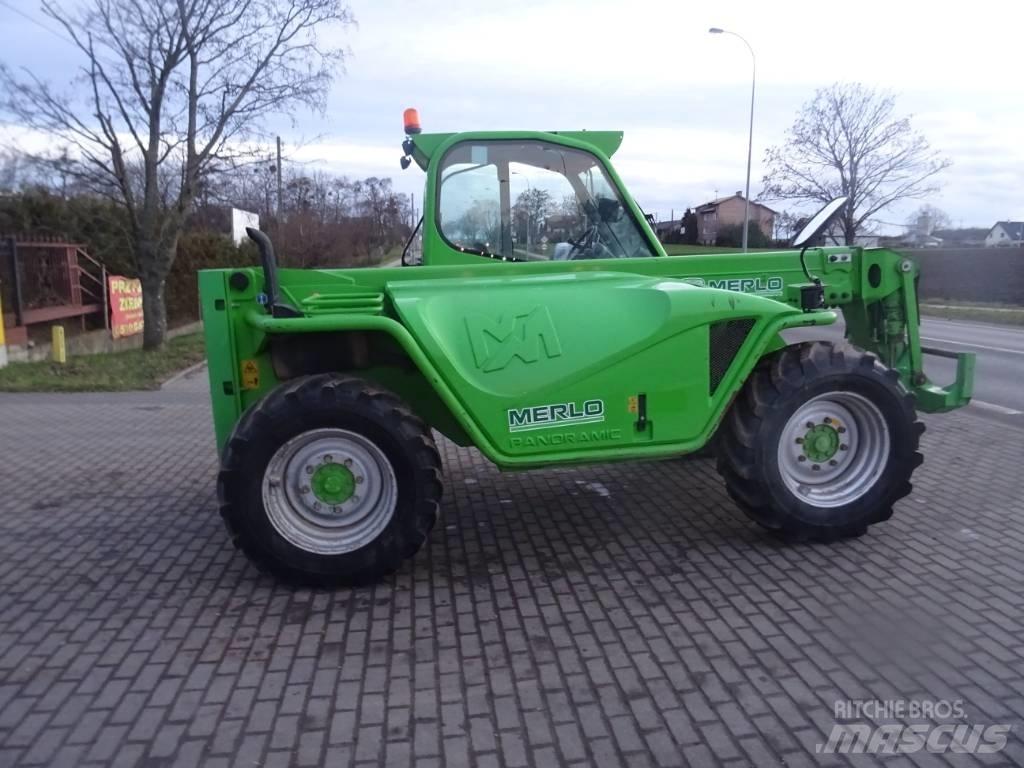 Merlo P 40.7 مناولات متداخلة