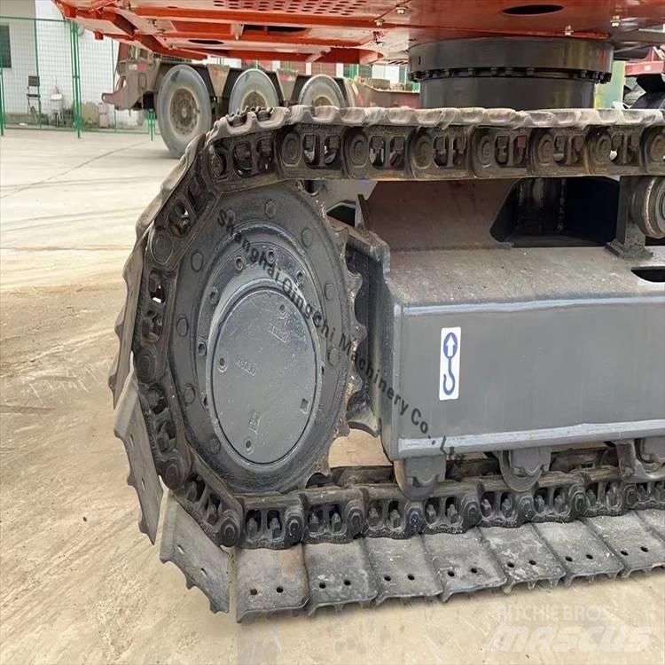 Hitachi zx70 حفارات زحافة