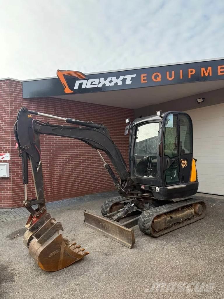 JCB 8026 CTS حفارات صغيرة أقل من 7 طن (حفارات صغيرة)