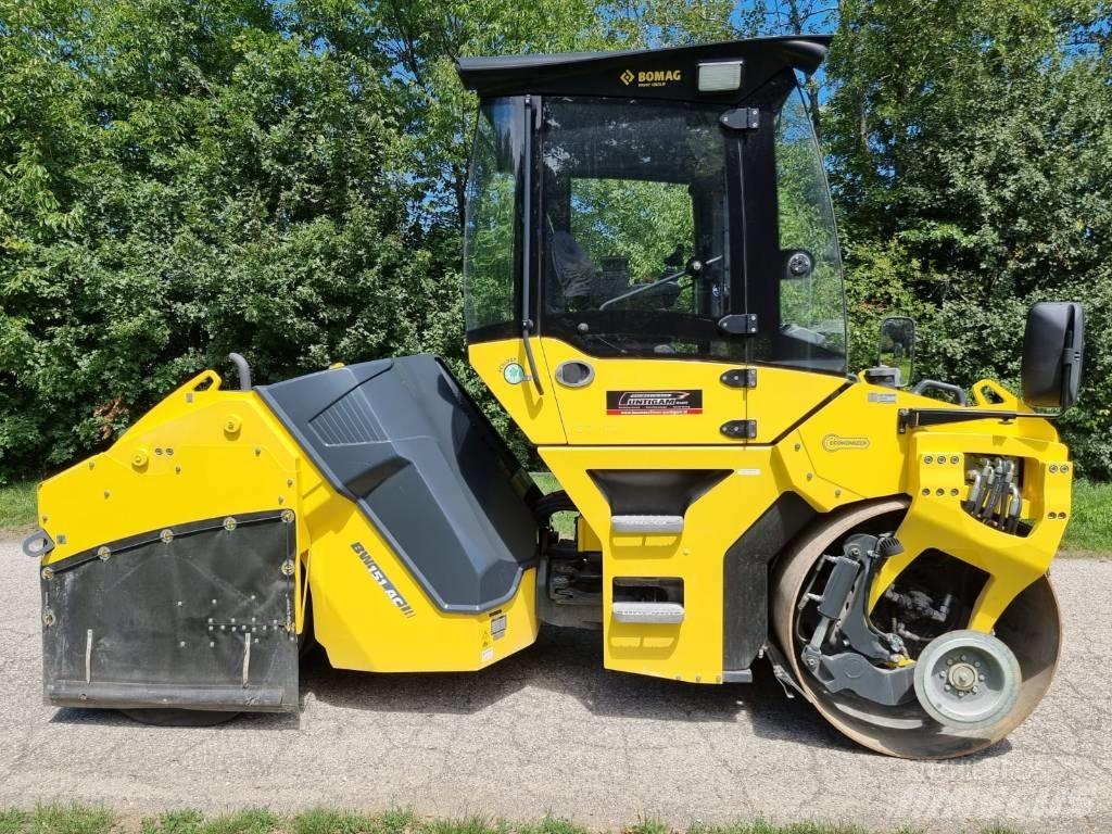 Bomag BW 151 AC-5 مداحل ذات إطارات هوائية