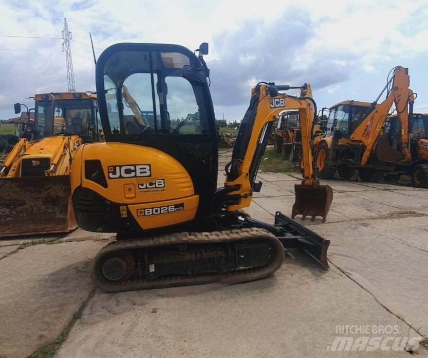 JCB 8026 CTS حفارات صغيرة أقل من 7 طن (حفارات صغيرة)