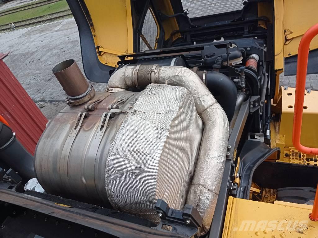 Volvo L 220 H لوادر بعجل