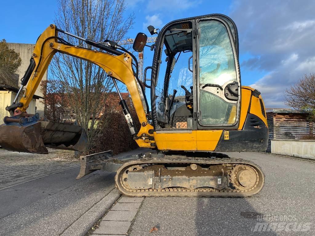 JCB 8026 حفارات صغيرة أقل من 7 طن (حفارات صغيرة)