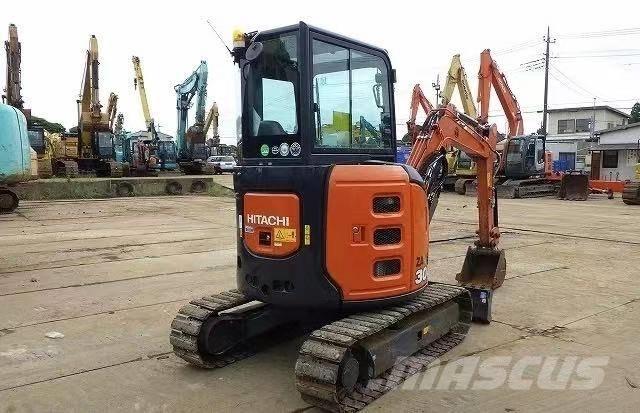 Hitachi 30 حفارات زحافة