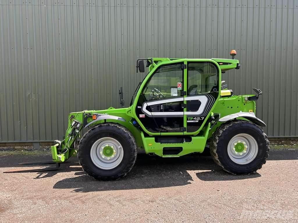 Merlo TF42.7-145 مناولات متداخلة