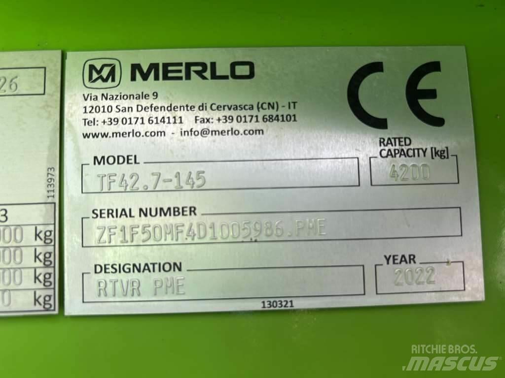 Merlo TF42.7-145 مناولات متداخلة