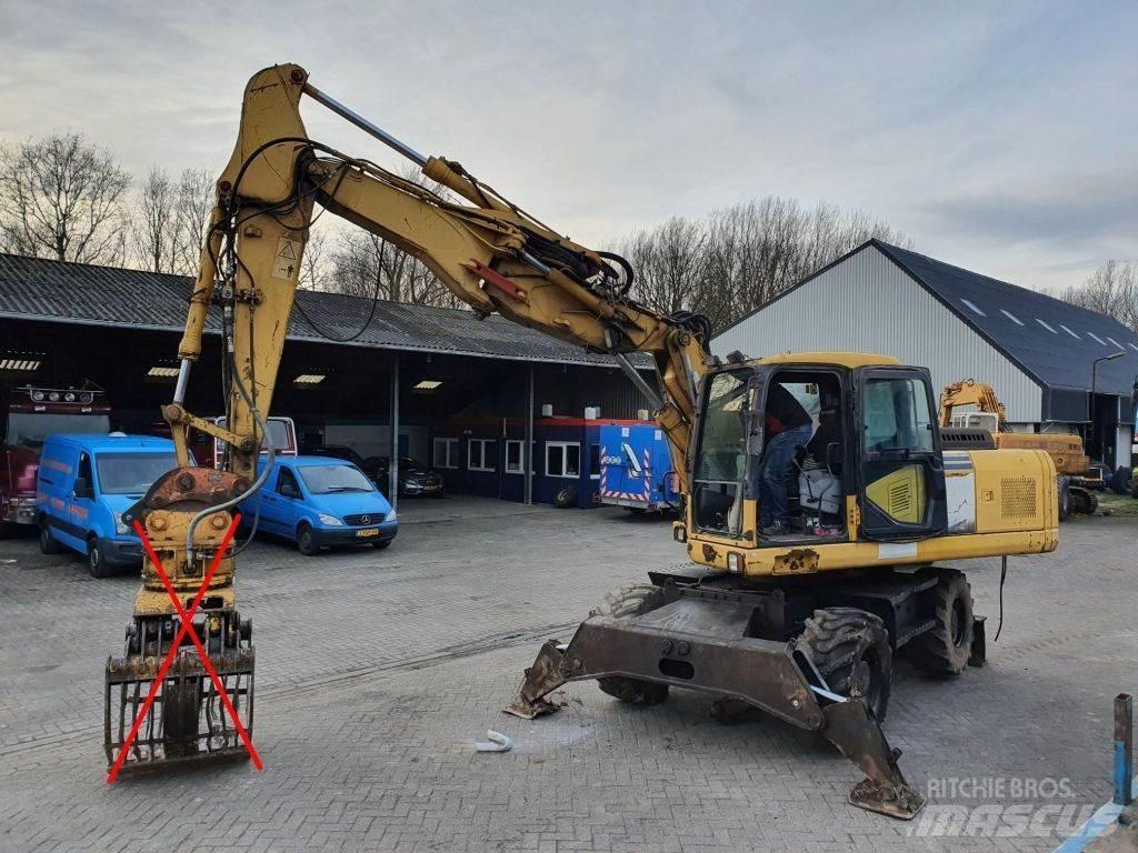 Komatsu PW180-7K حفارات بعجل