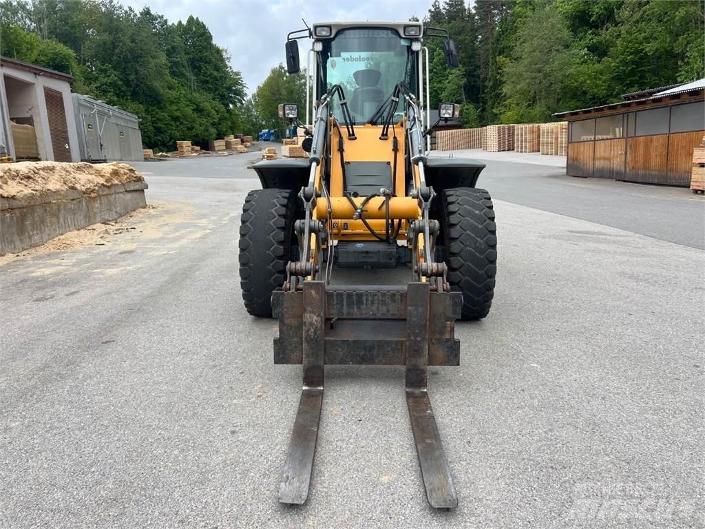 Liebherr L514 4X4 أخرى