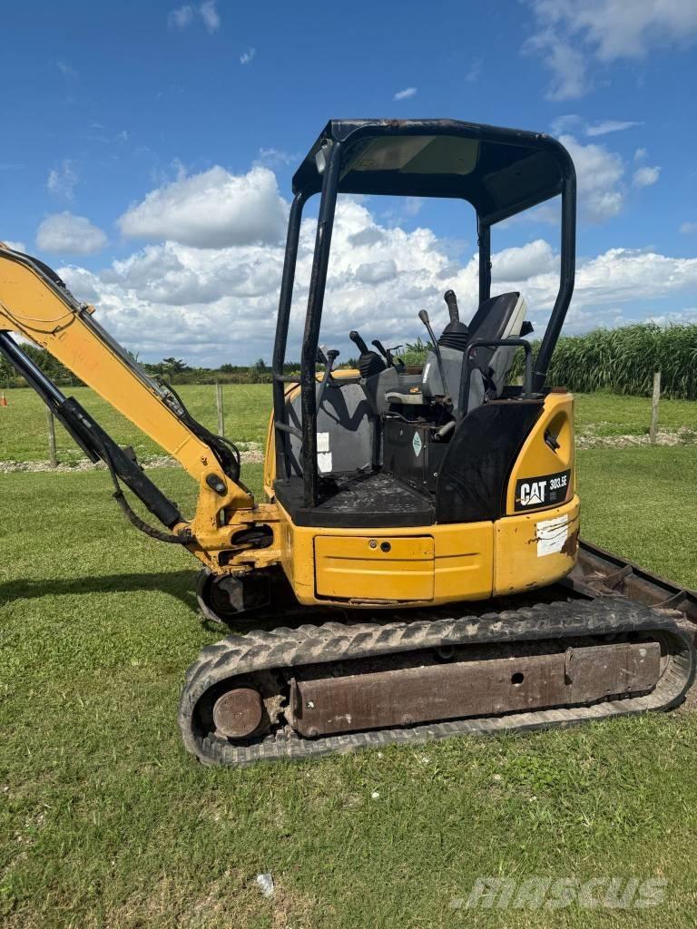 CAT 303.5 E CR حفارات صغيرة أقل من 7 طن (حفارات صغيرة)