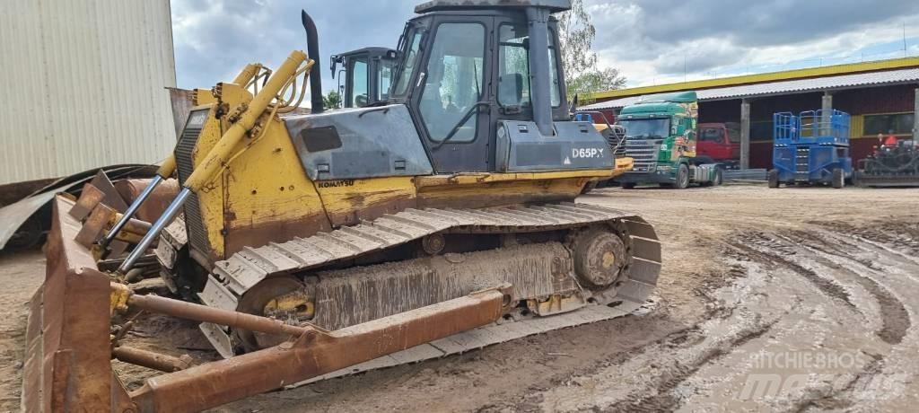 Komatsu D 65 PX-12 بلدوزرات مجنزرة