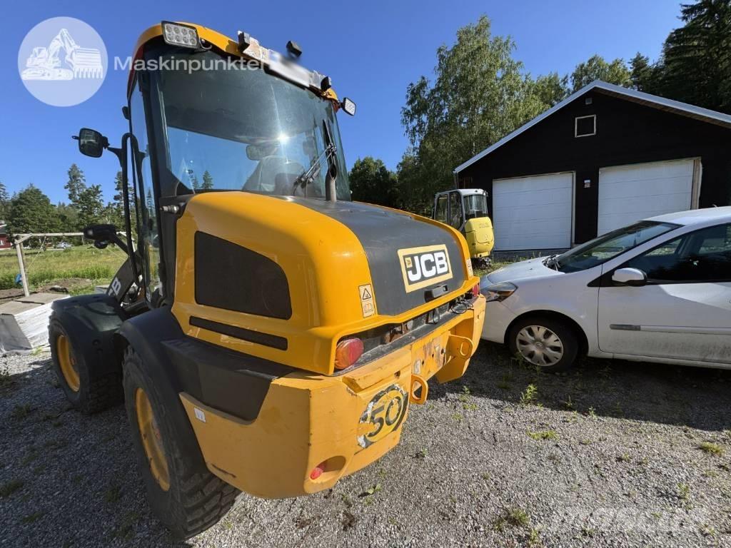 JCB 413 K لوادر بعجل
