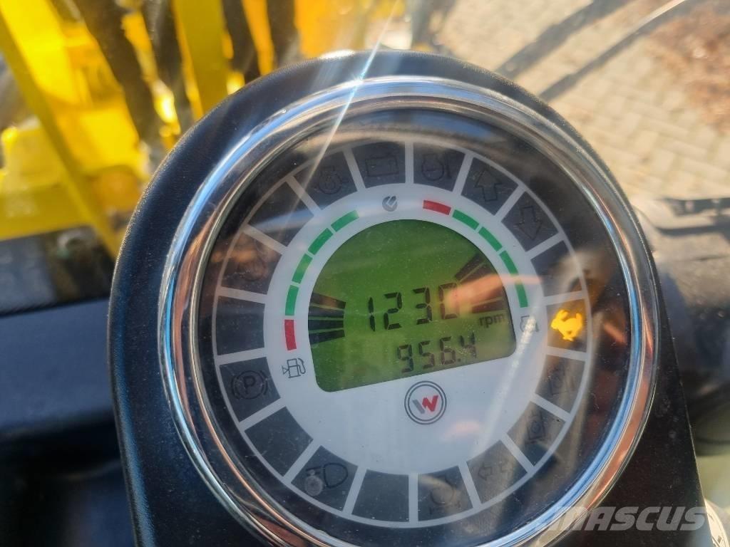 Wacker WL 25 لوادر صغيرة
