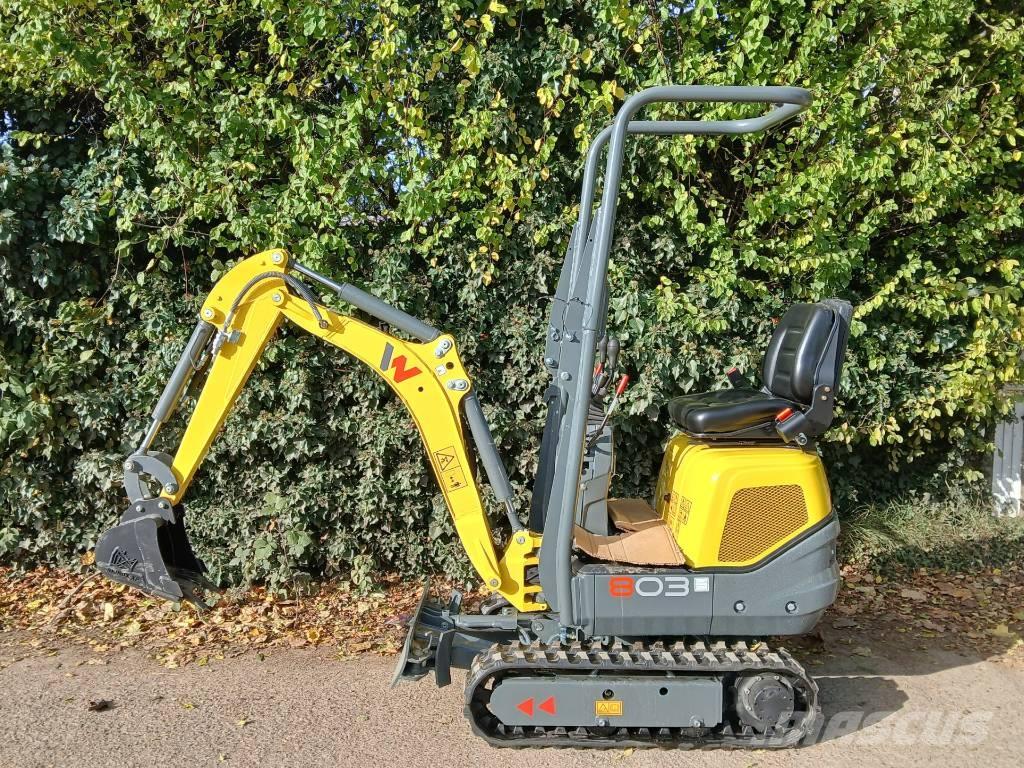 Wacker Neuson 803 حفارات صغيرة أقل من 7 طن (حفارات صغيرة)
