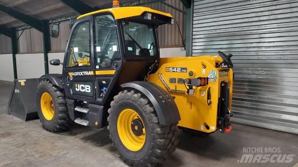 JCB 542-70 Agrixtra معدات مناولة لأغراض الزراعة