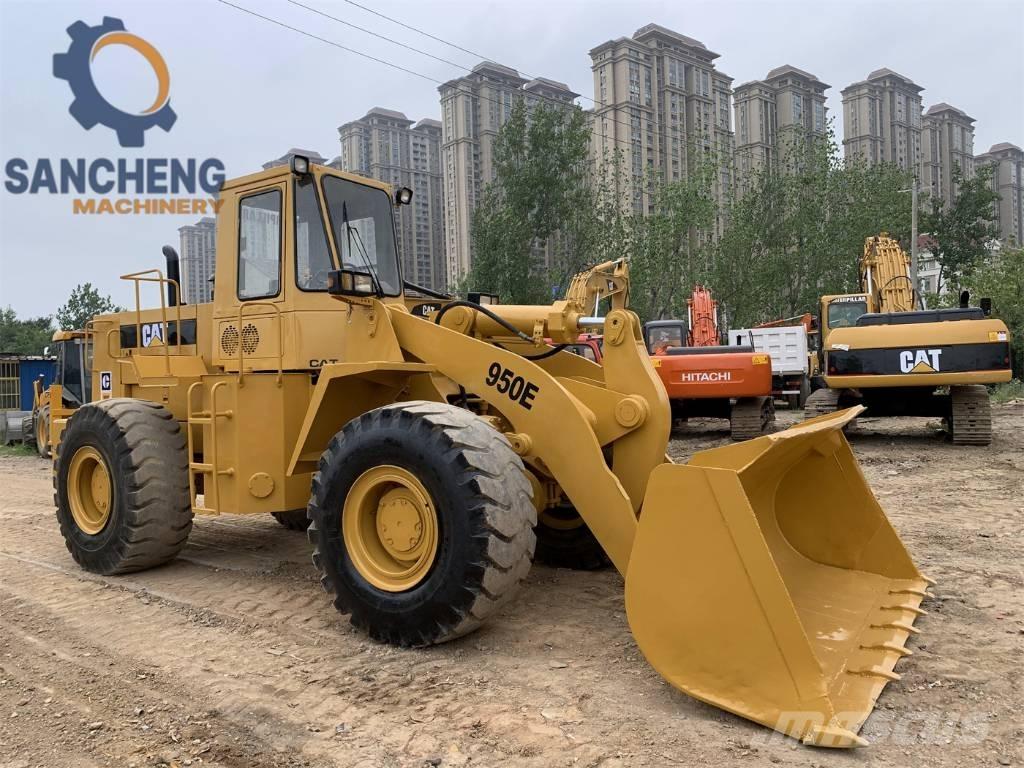 CAT 950 E لوادر بعجل