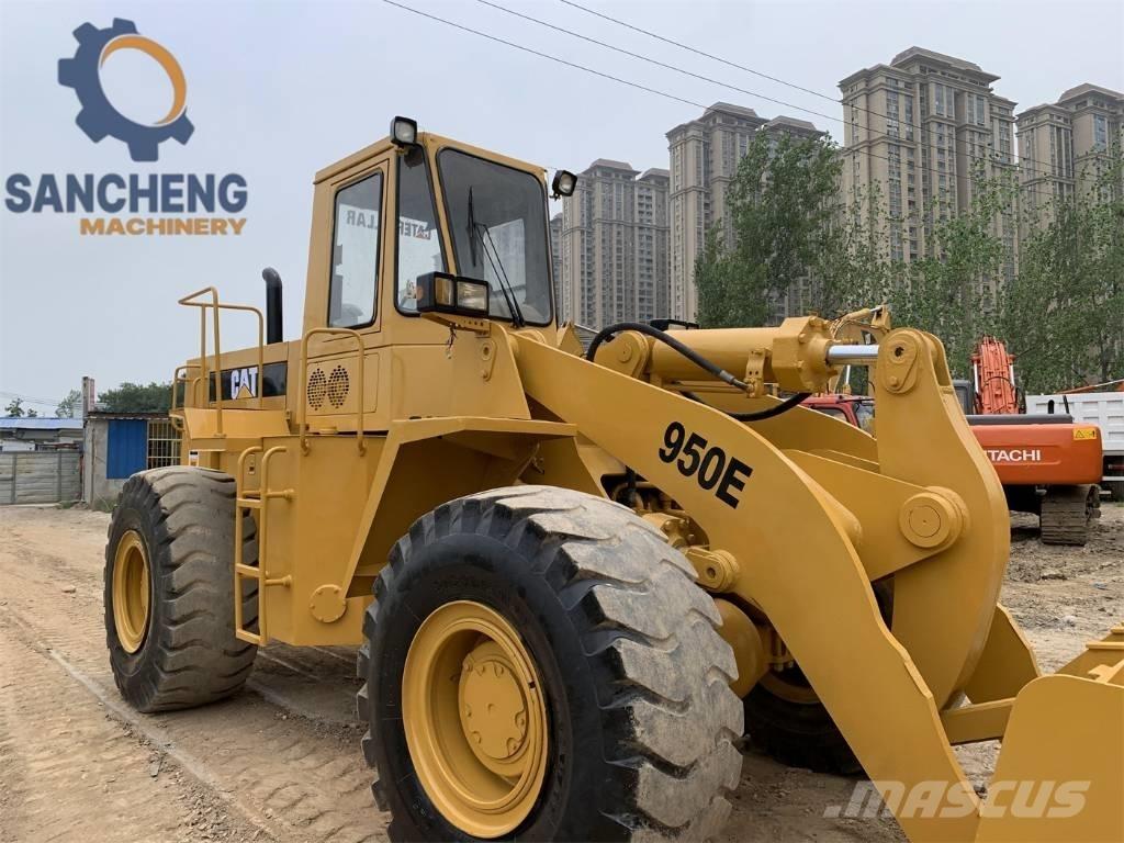 CAT 950 E لوادر بعجل