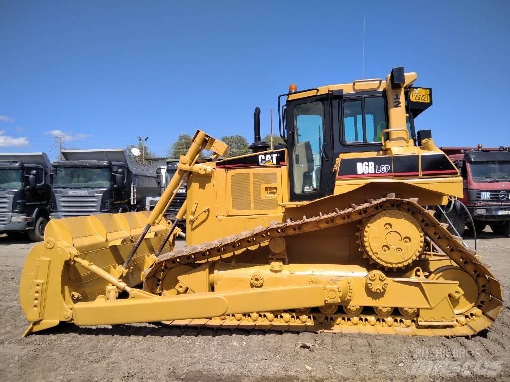 CAT D 6 R LGP جرارات تسوية