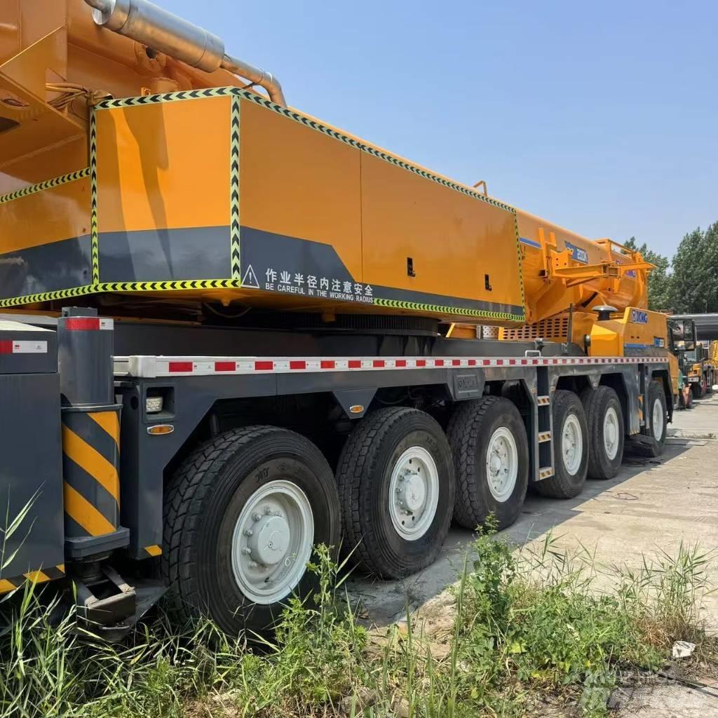 XCMG XCA 200 رافعات الطرق الوعرة