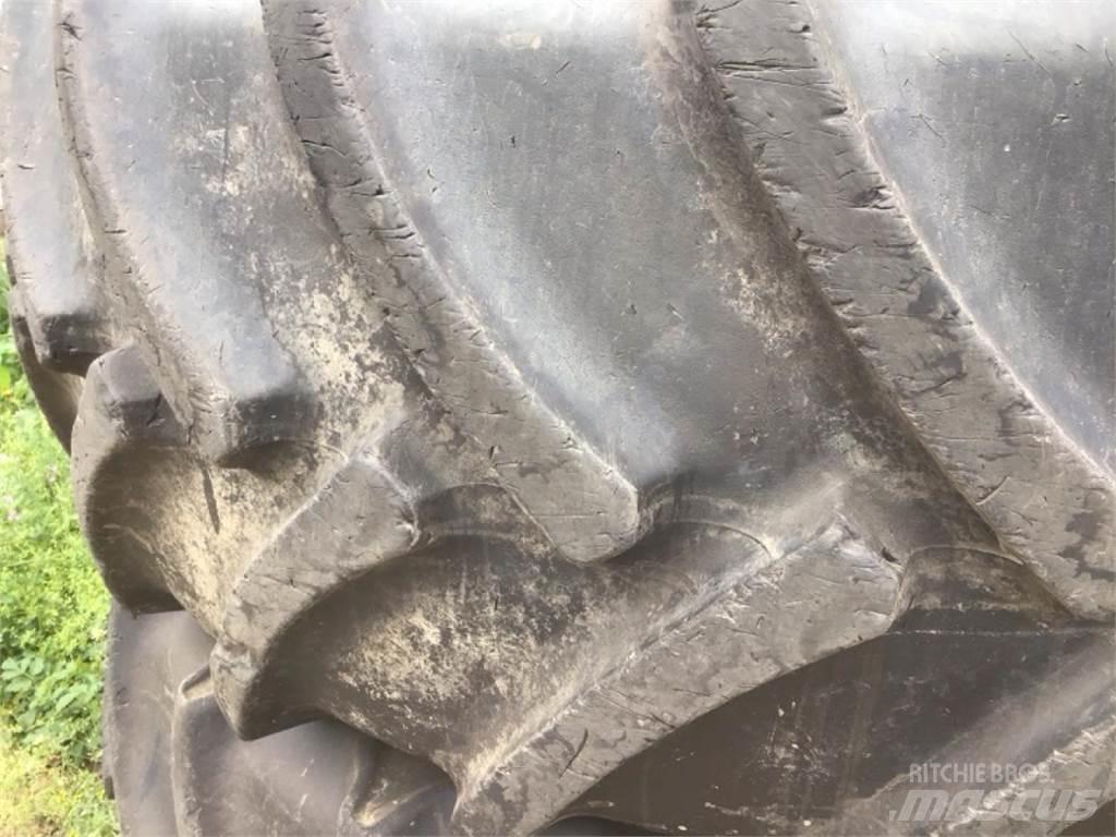 Mitas 680/80R42 الإطارات والعجلات والحافات