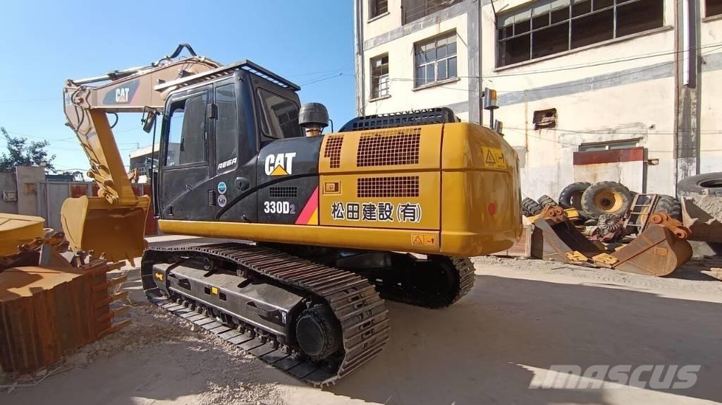 CAT 330 حفارات زحافة