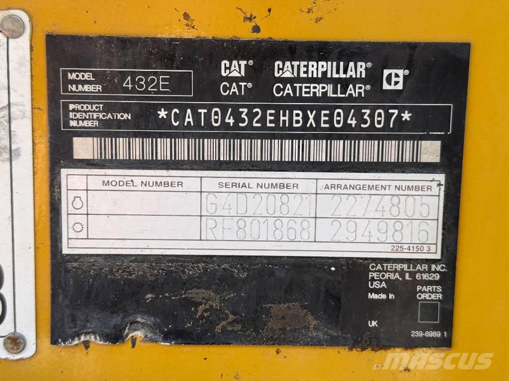 CAT 432 E لوادر ذات جرافات عكسية