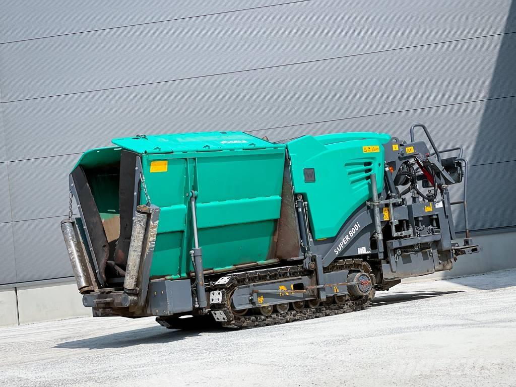 Vögele SUPER 800-3I معدات السفلتة